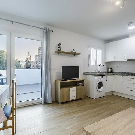 A&n Mediterranean Rooftop Escape Apartment *